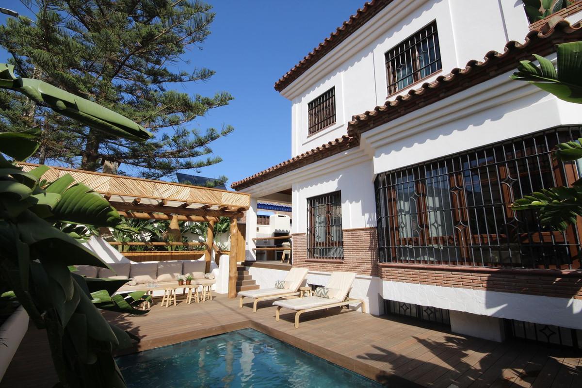 Villa Detached in Torremolinos