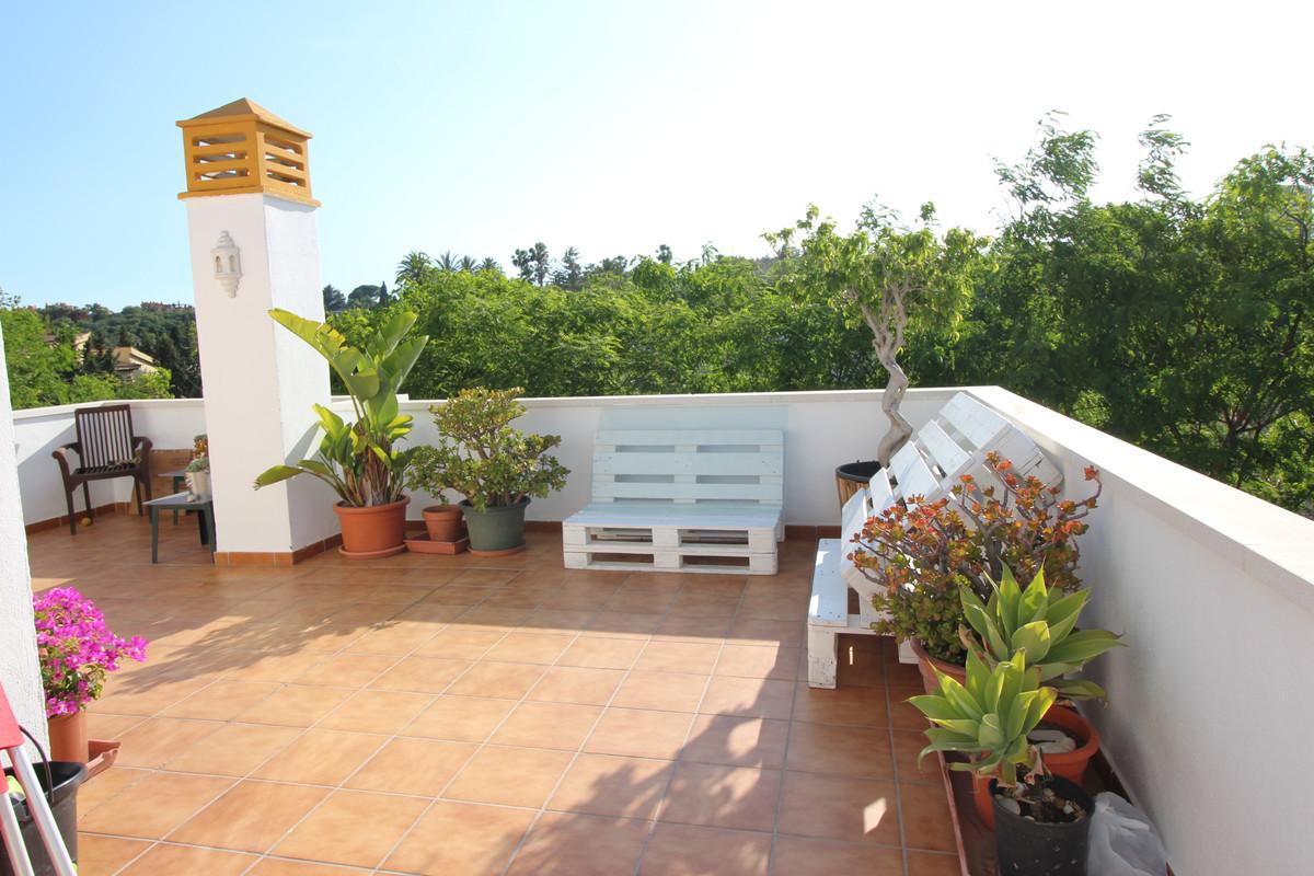 Apartment Penthouse in Nueva Andalucía