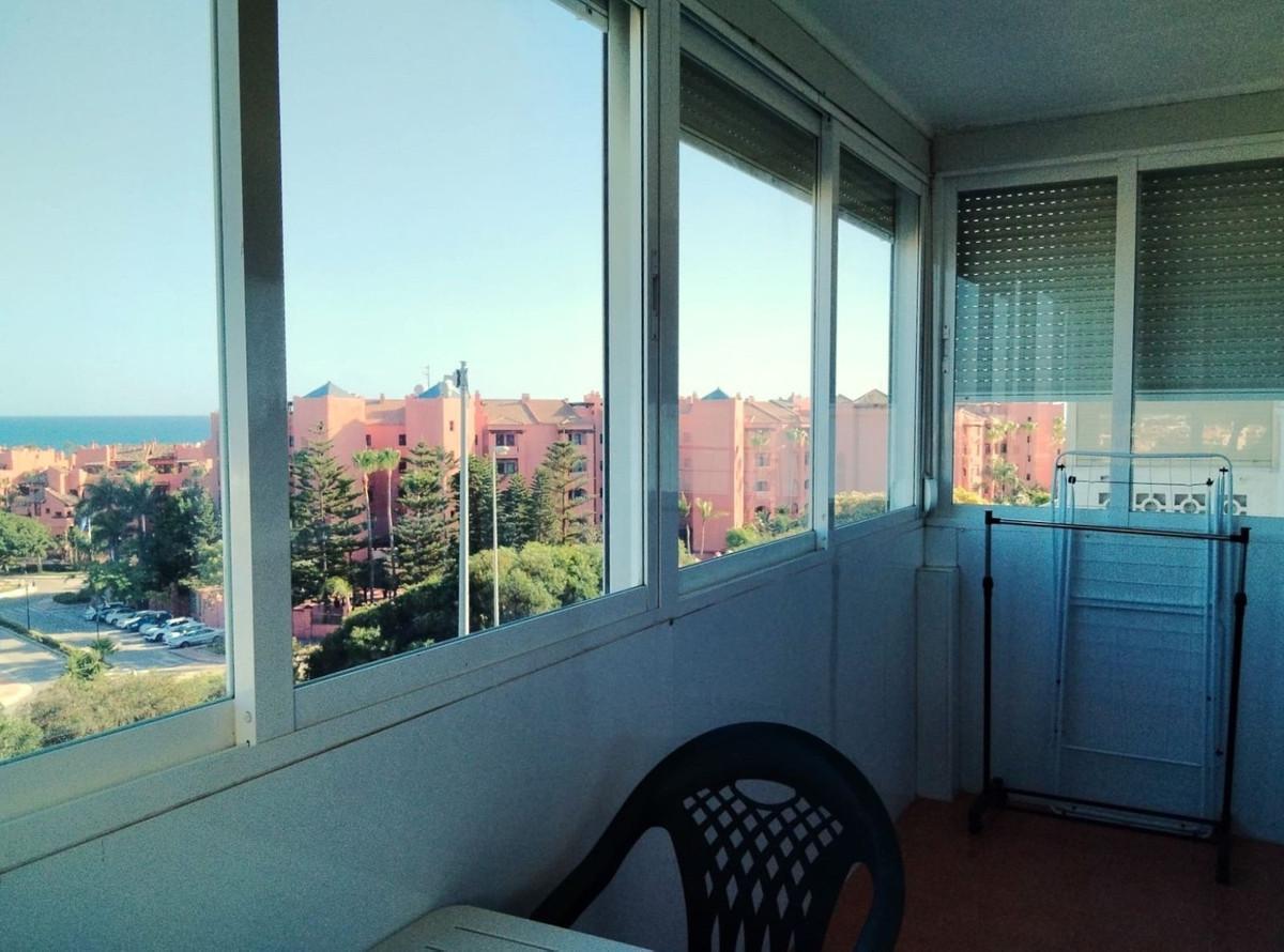 Apartment Middle Floor in Estepona