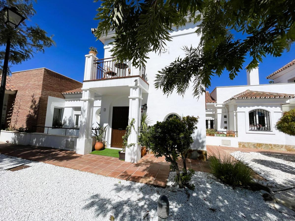 Villa Semi Detached in Riviera del Sol