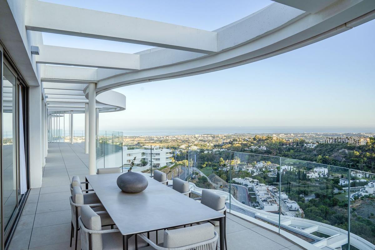 Apartment Penthouse Duplex in Marbella