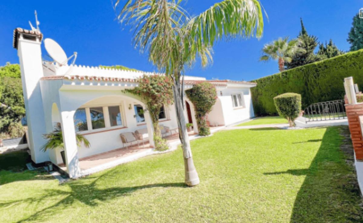 Villa Detached in Benalmadena