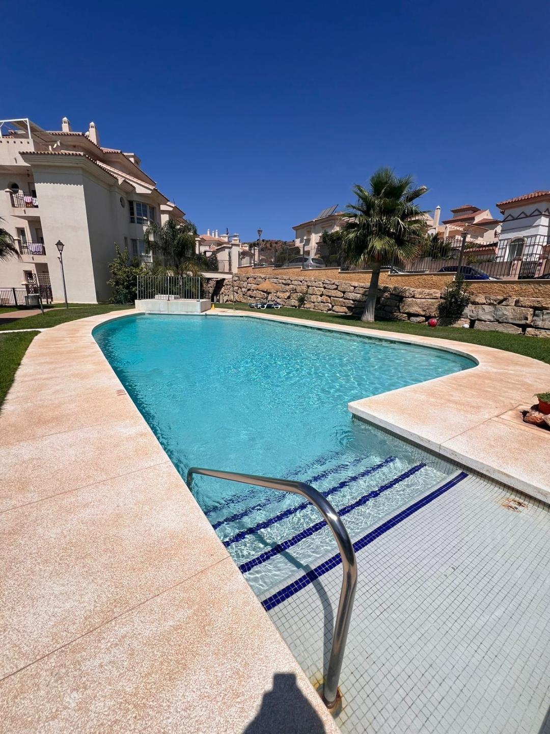 Apartment Middle Floor in Mijas Costa