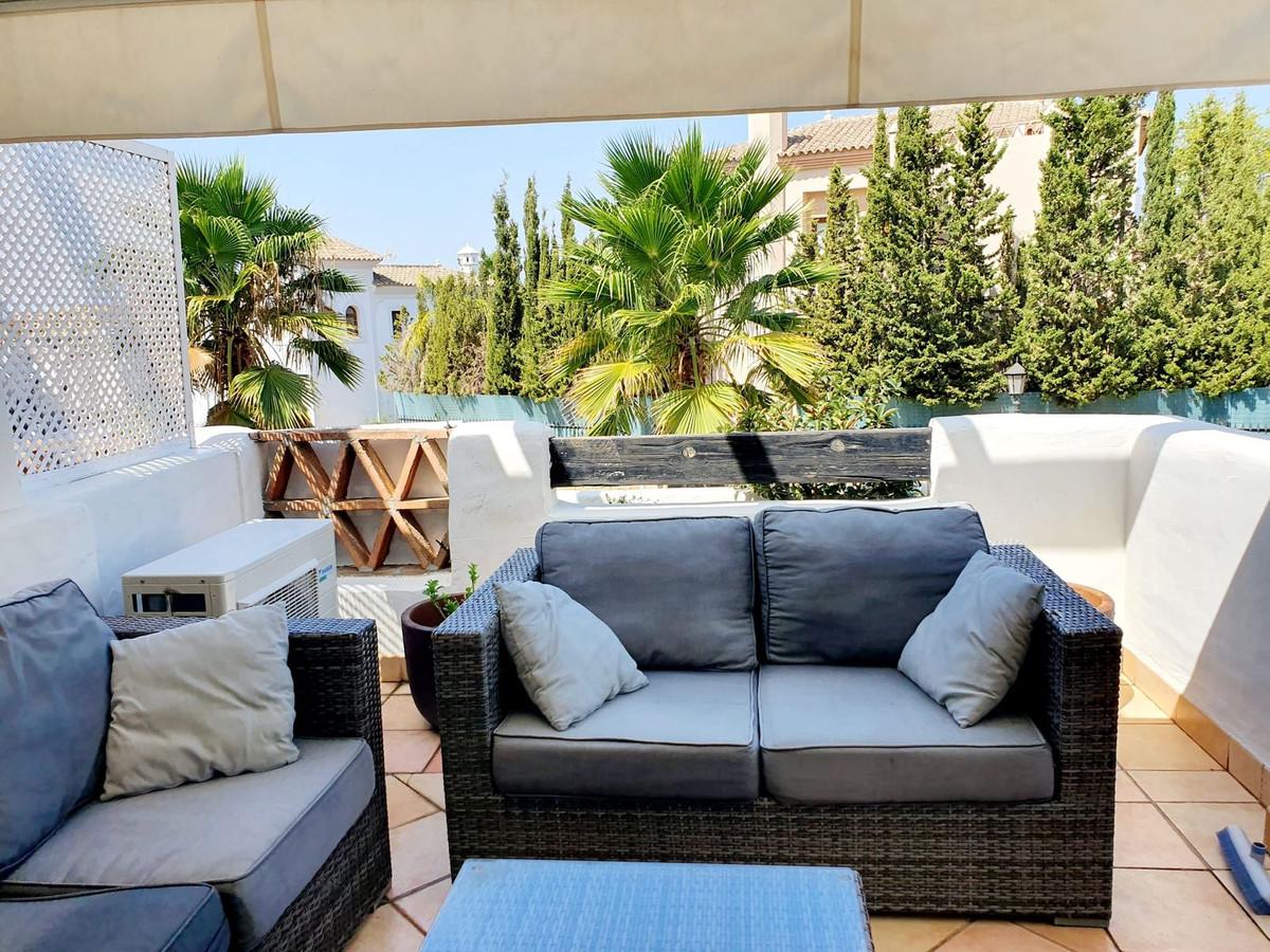 Apartment Middle Floor in Estepona