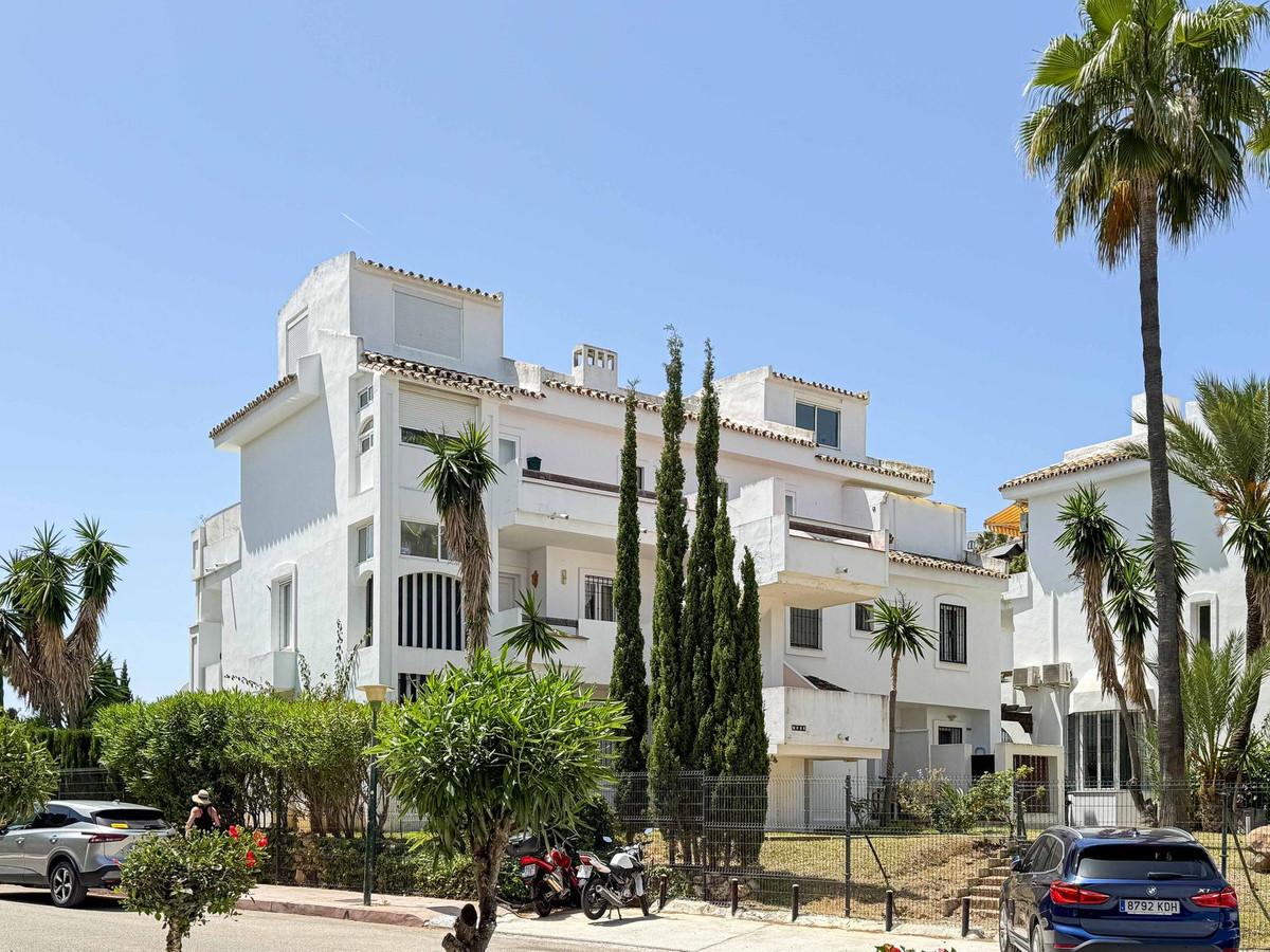 Apartment Penthouse in Mijas