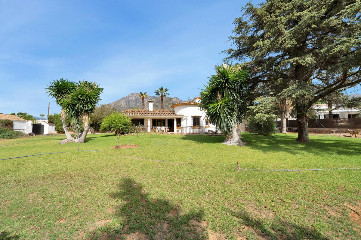 Villa Detached in Marbella