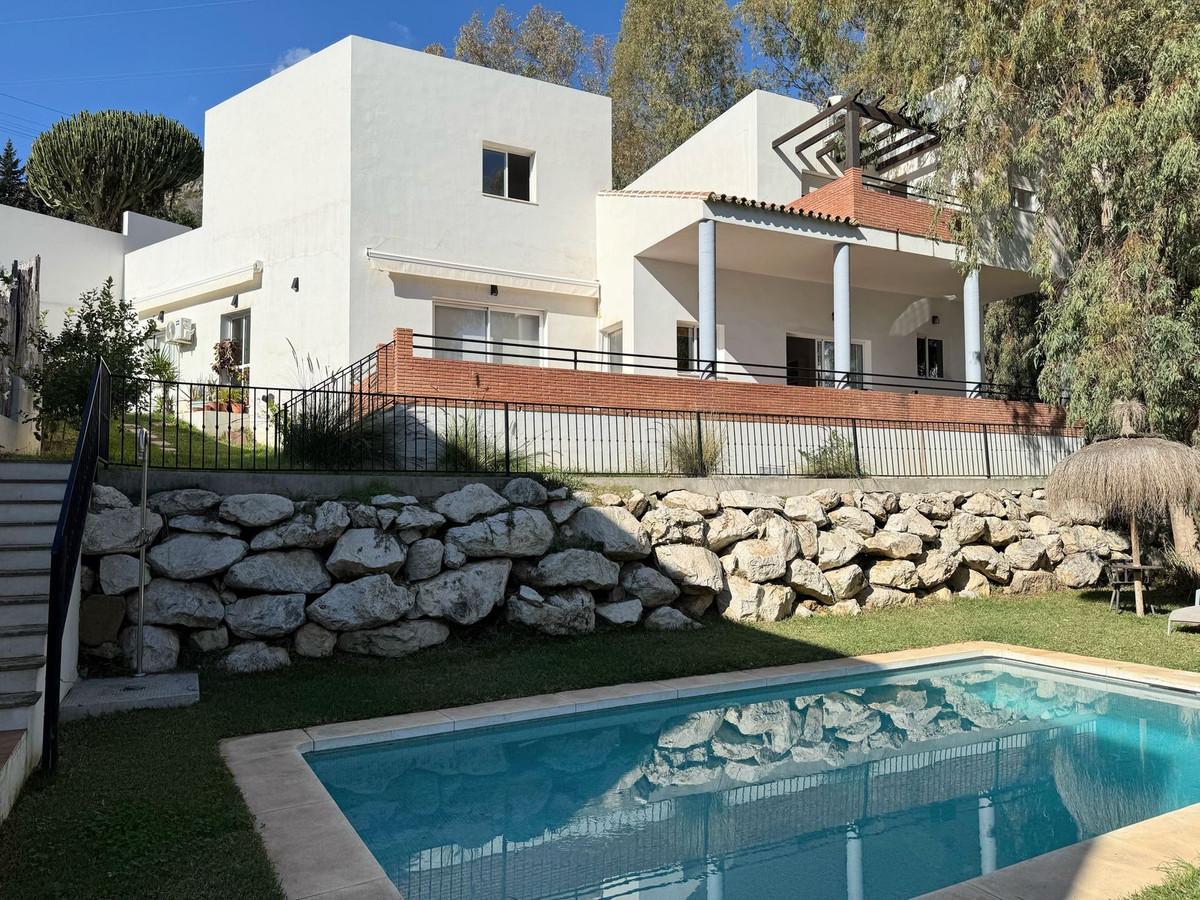 Villa Detached in Benalmadena