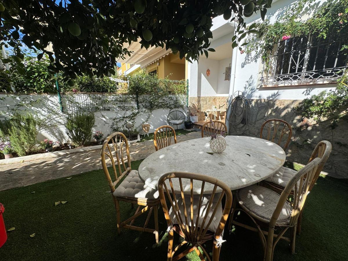 Townhouse Terraced in Torreguadiaro