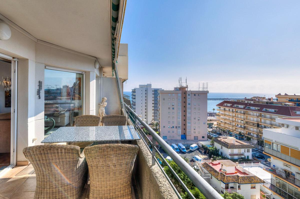 Apartment Penthouse in Fuengirola