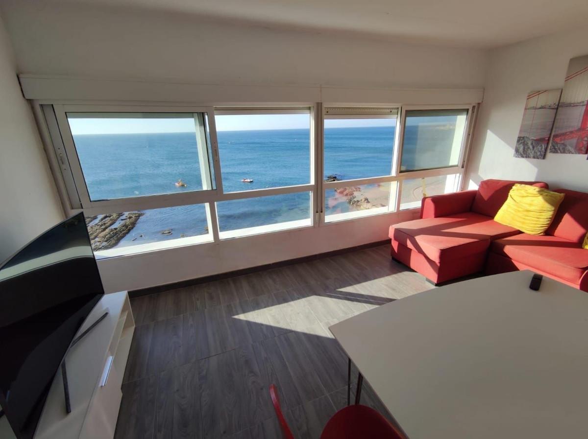 Apartment Penthouse in Torreguadiaro