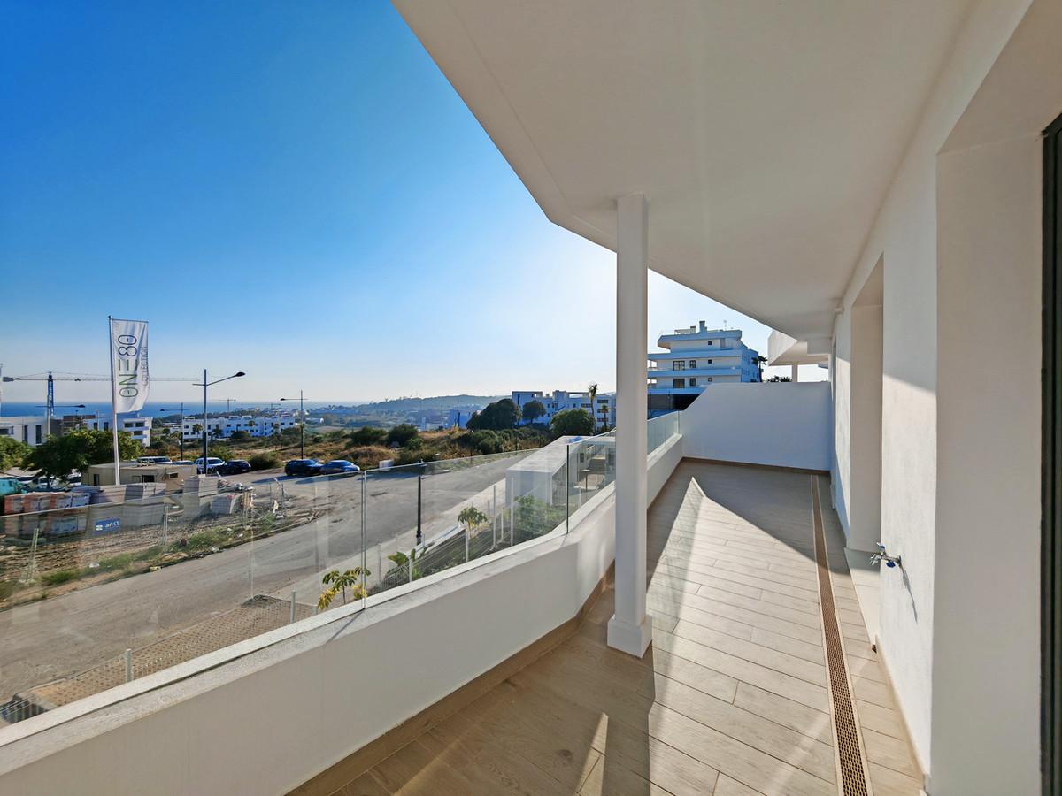 Apartment Middle Floor in Estepona