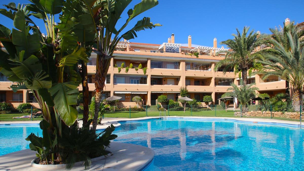 Apartment Middle Floor in La Cala de Mijas