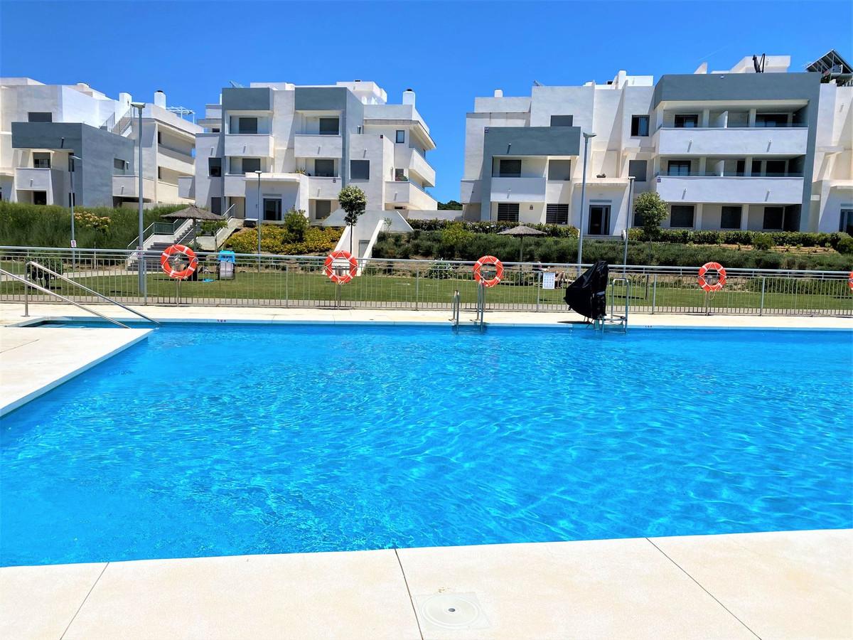 Apartment Middle Floor in Estepona