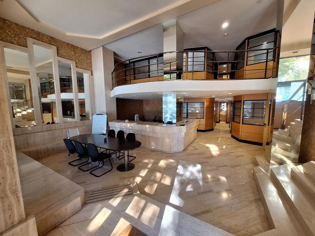 Commercial Office in Marbella