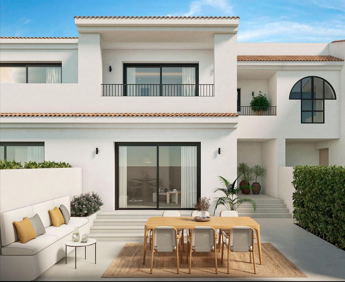 Townhouse Terraced in San Pedro de Alcántara