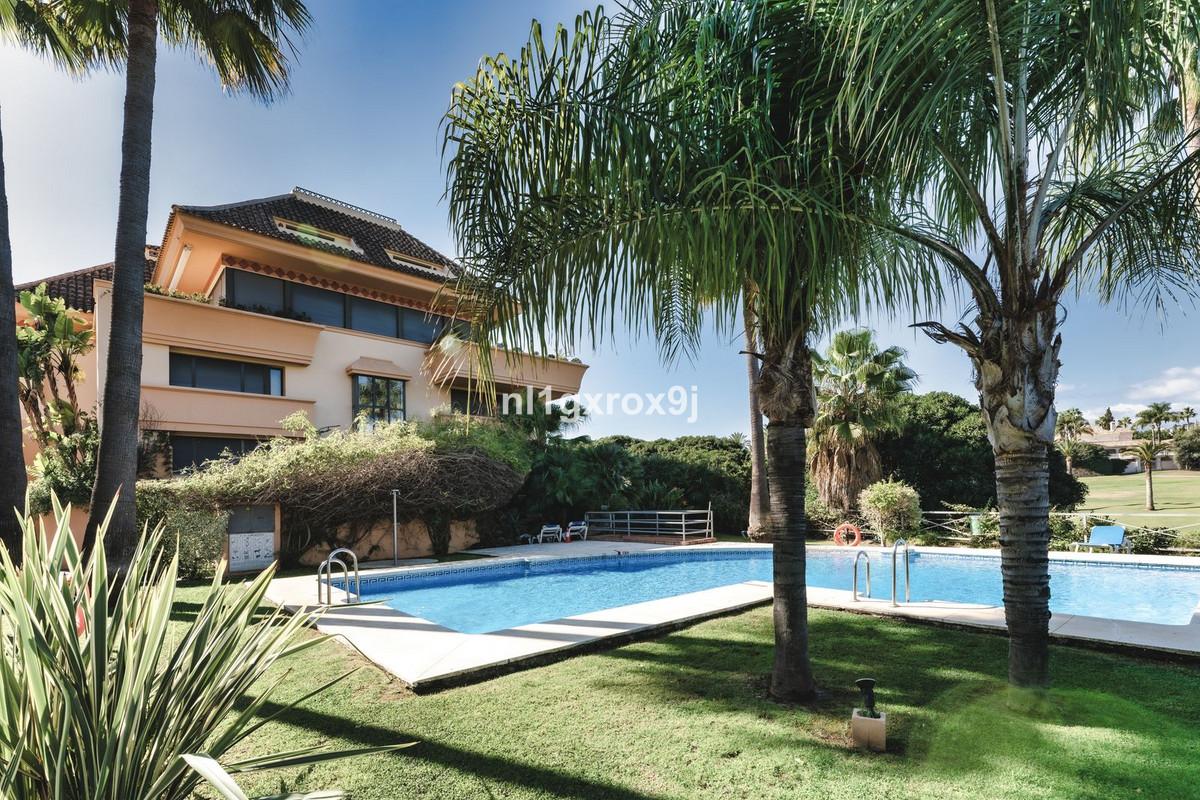 Apartment Ground Floor in Nueva Andalucía