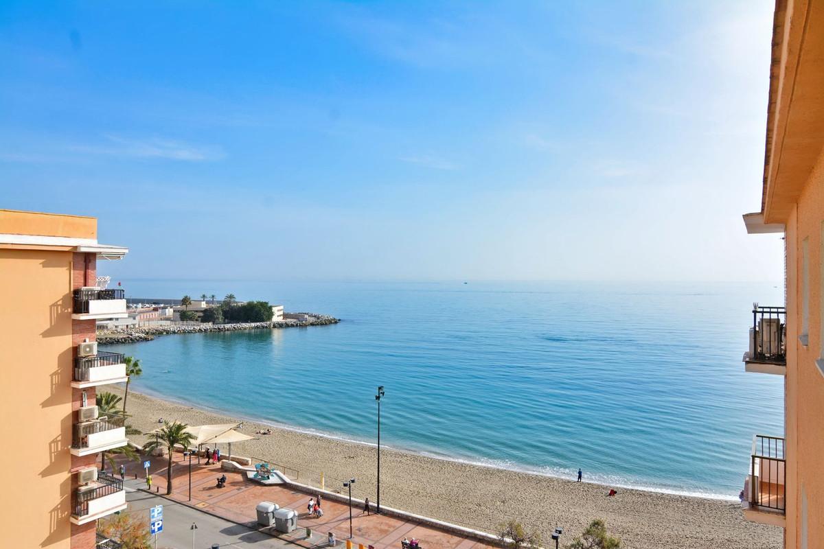 Apartment Penthouse in Fuengirola