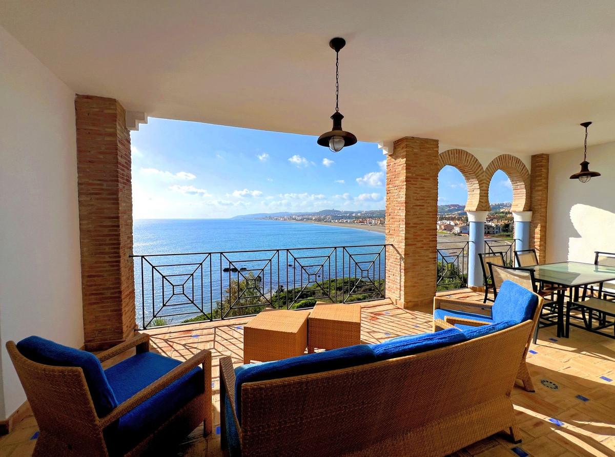 Apartment Penthouse Duplex in Casares Playa