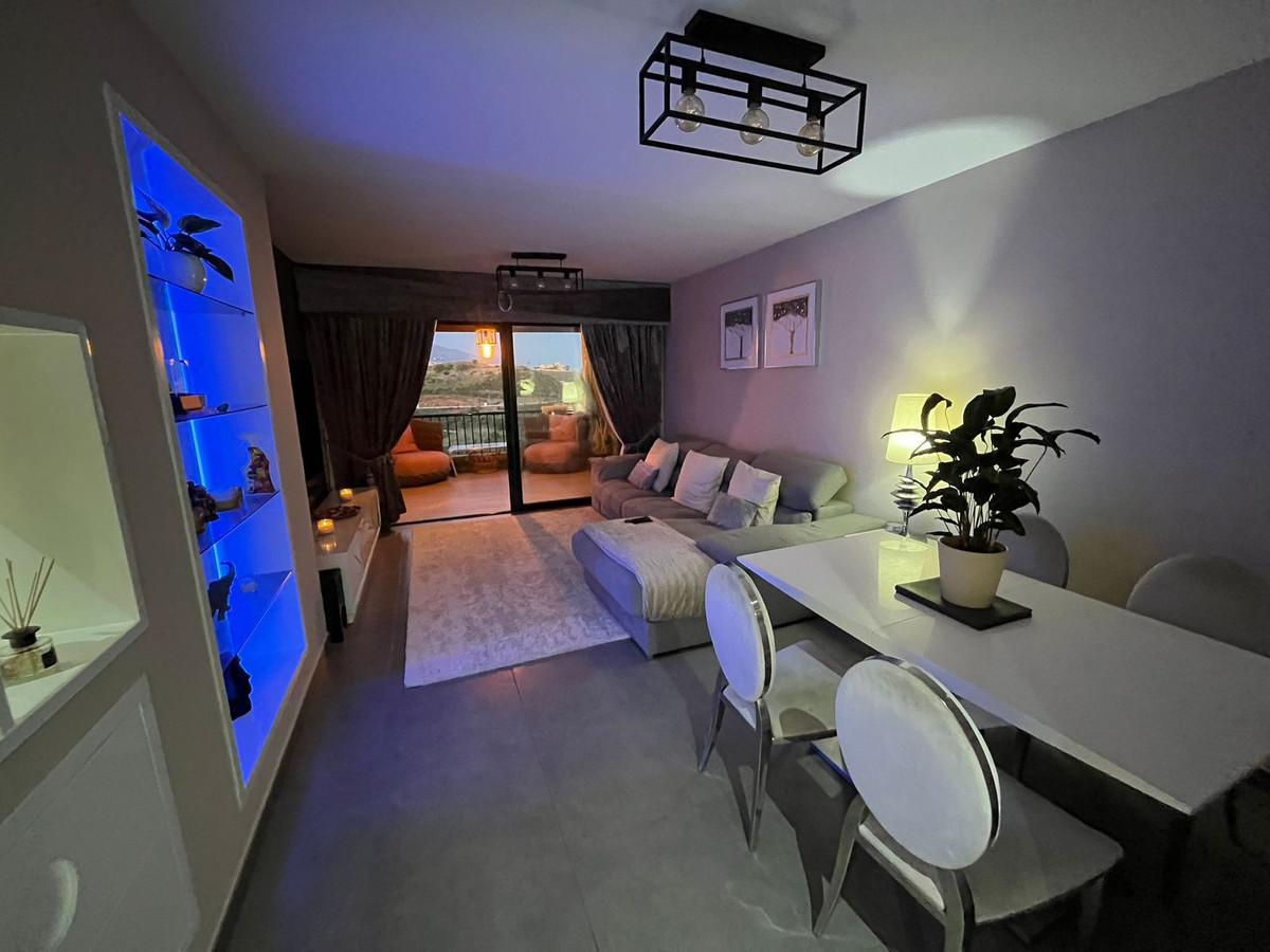 Apartment Middle Floor in La Cala de Mijas