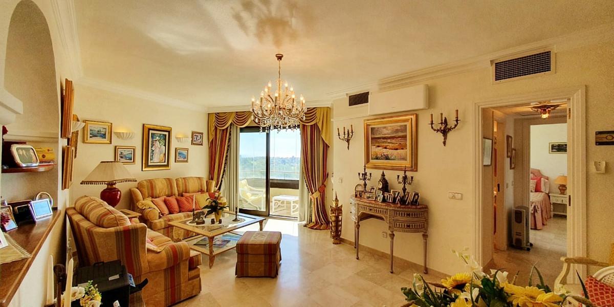 Apartment Middle Floor in Atalaya