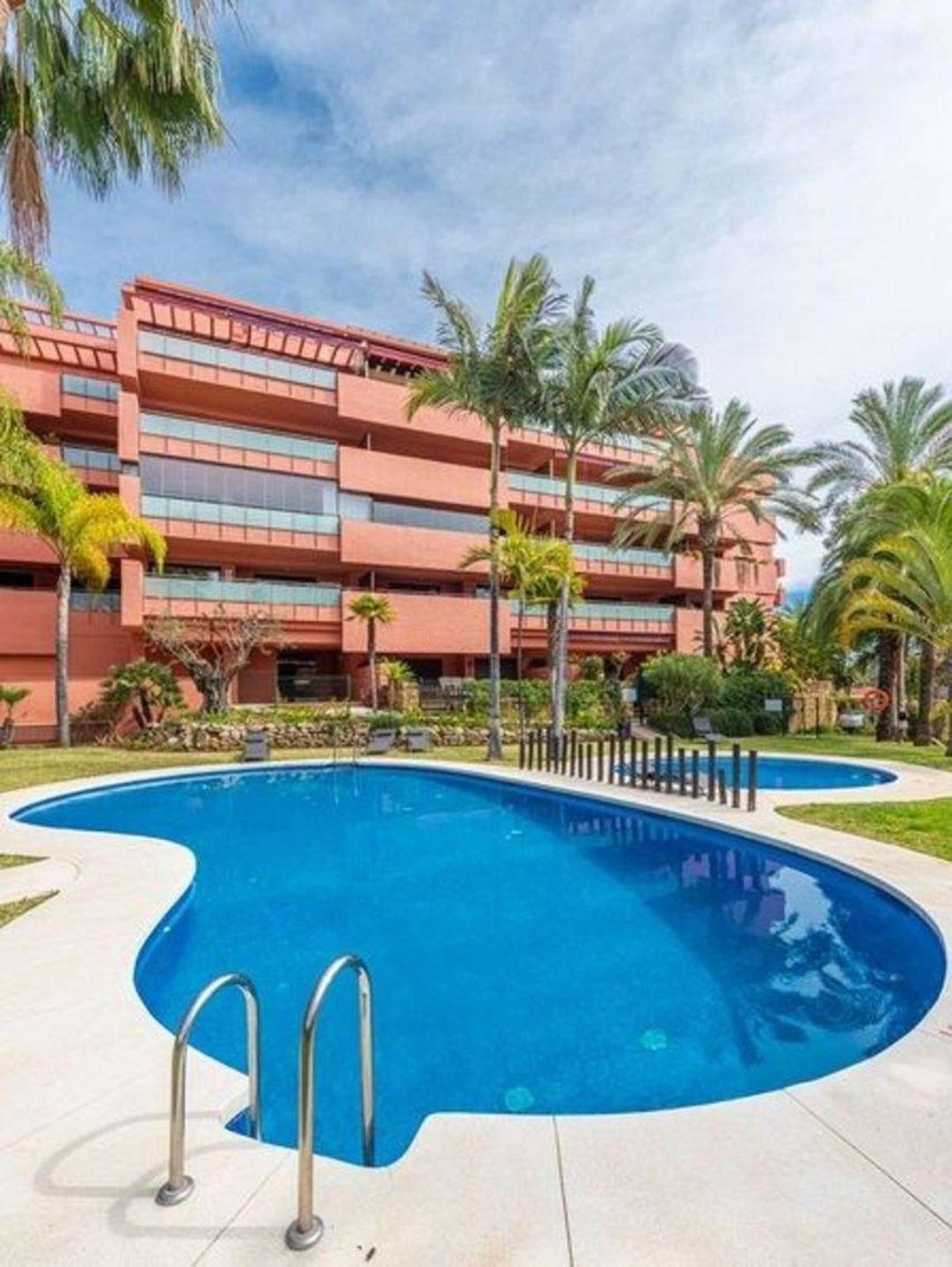 Apartment Penthouse Duplex in Estepona