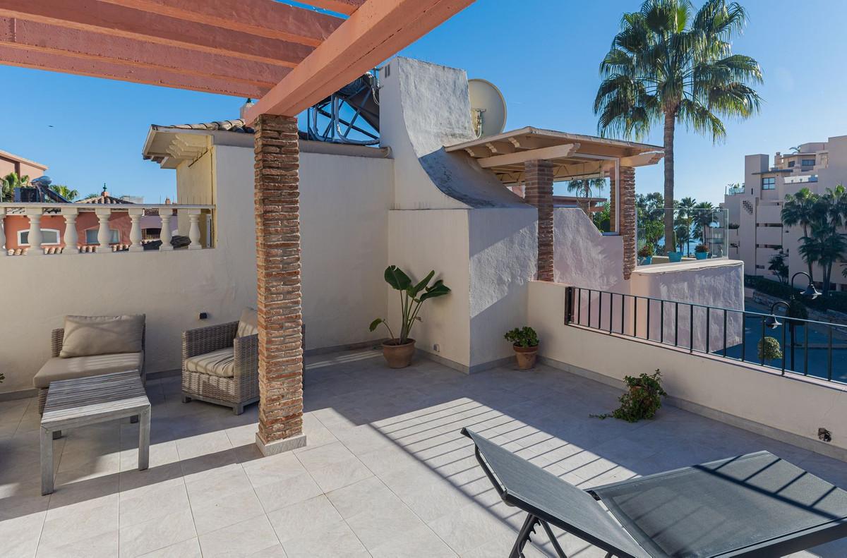 Townhouse Terraced in Estepona