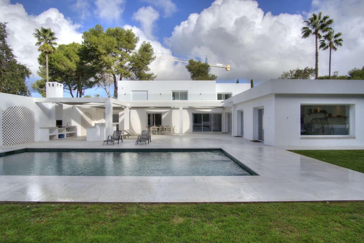 Villa Detached in Sotogrande Costa