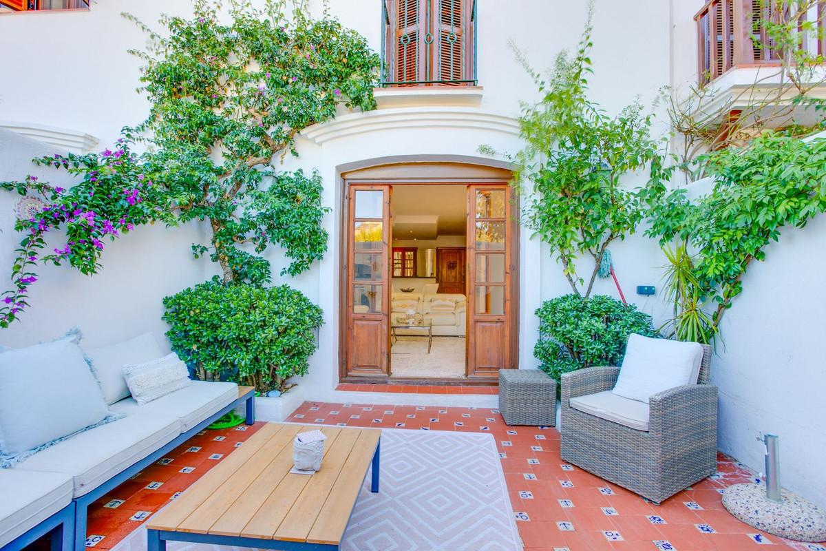 Townhouse Terraced in Estepona