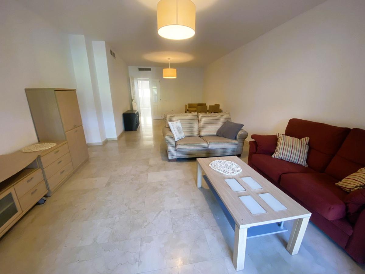 Apartment Ground Floor in La Duquesa