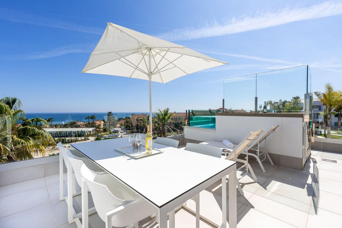 Apartment Middle Floor in Mijas