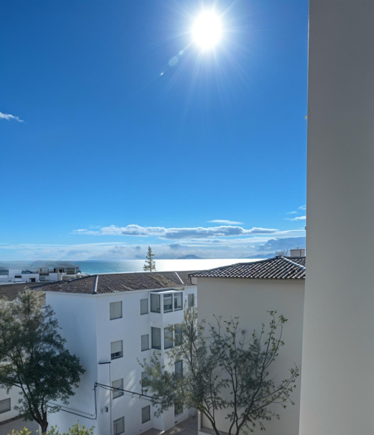 Apartment Middle Floor in Estepona