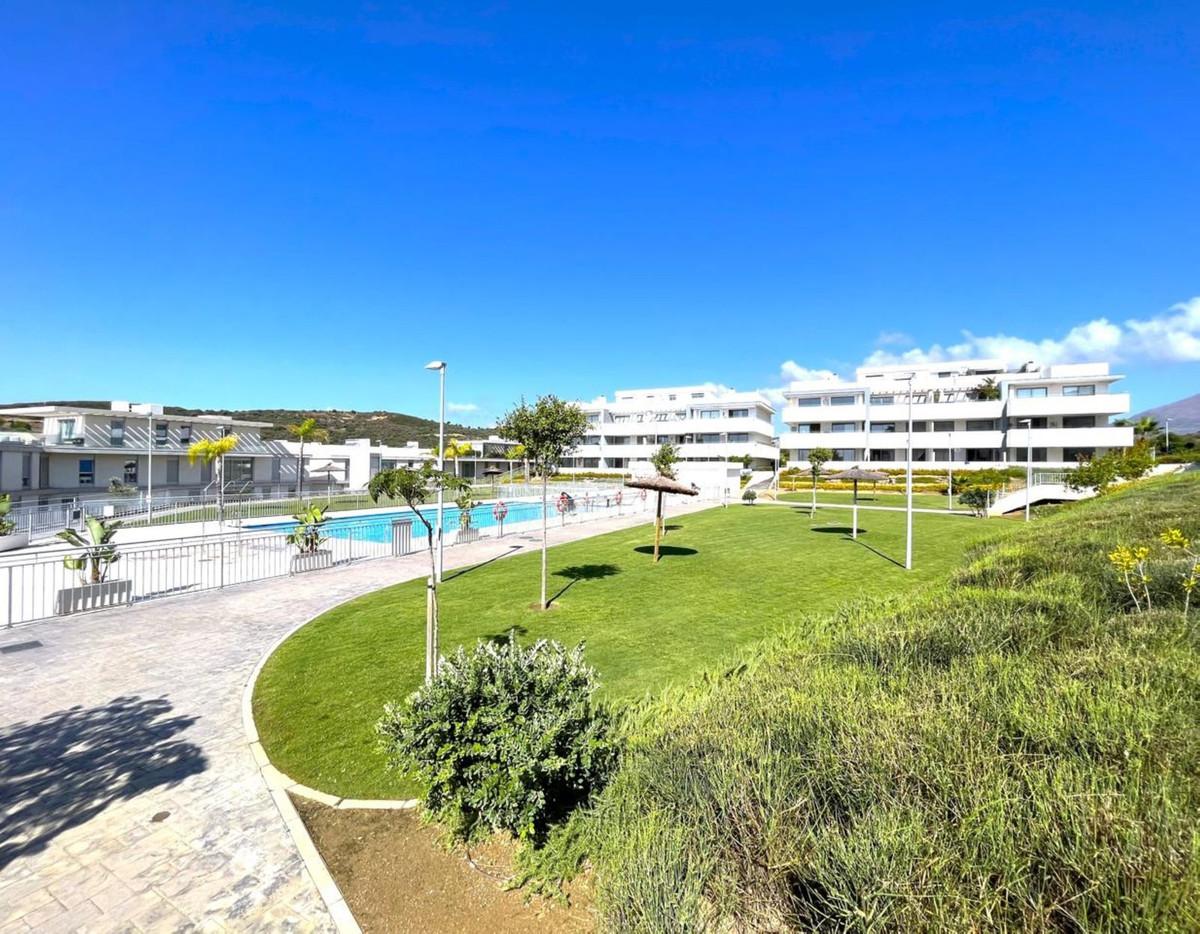 Apartment Penthouse in Estepona