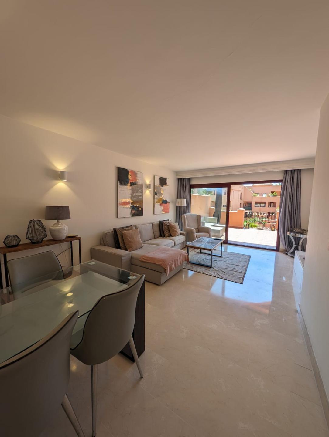 Apartment Penthouse in Benahavís