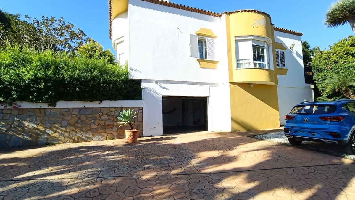 Villa Detached in San Roque