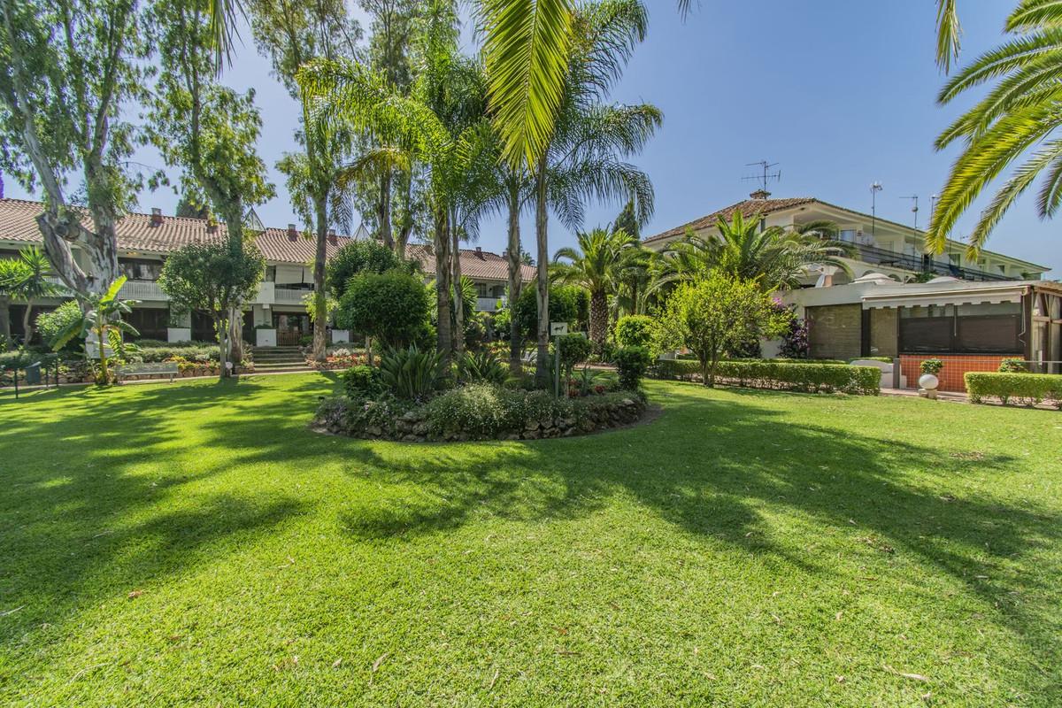 Apartment Ground Floor in Puerto Banús