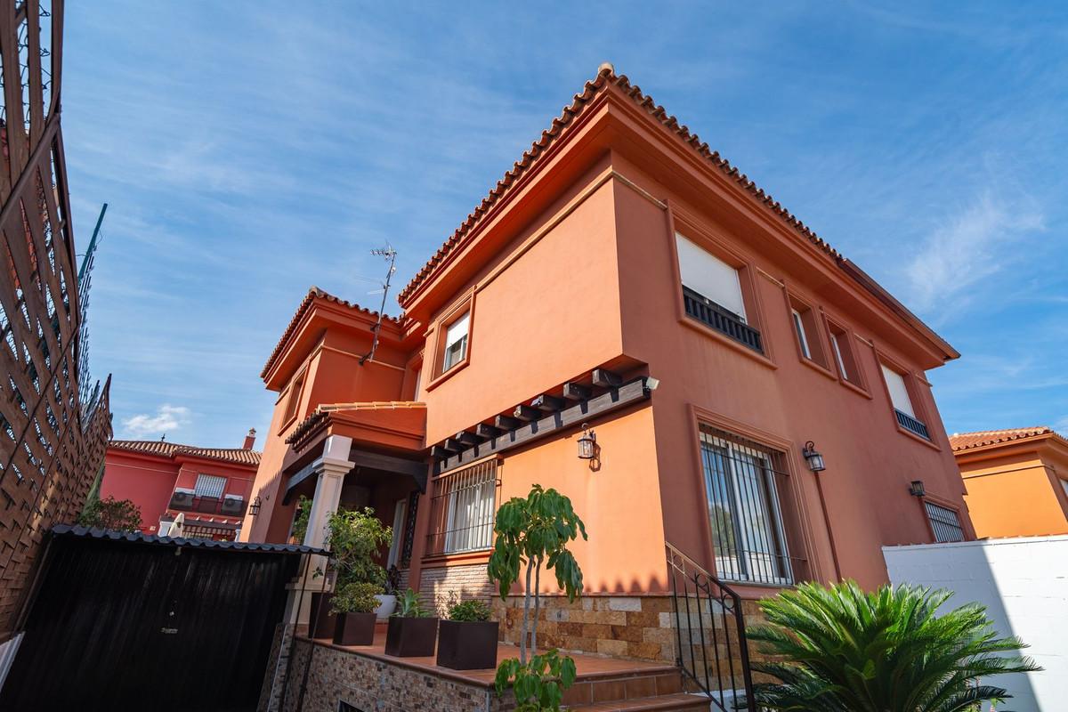 Villa Semi Detached in Alhaurín de la Torre