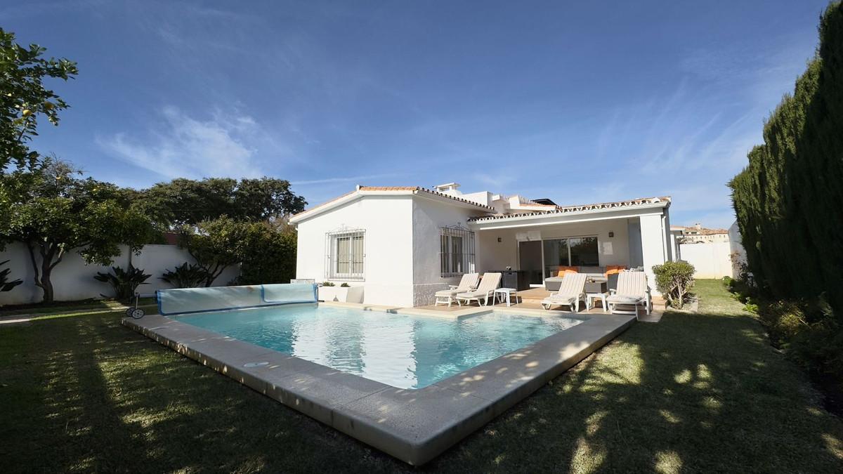 Villa Detached in San Pedro de Alcántara