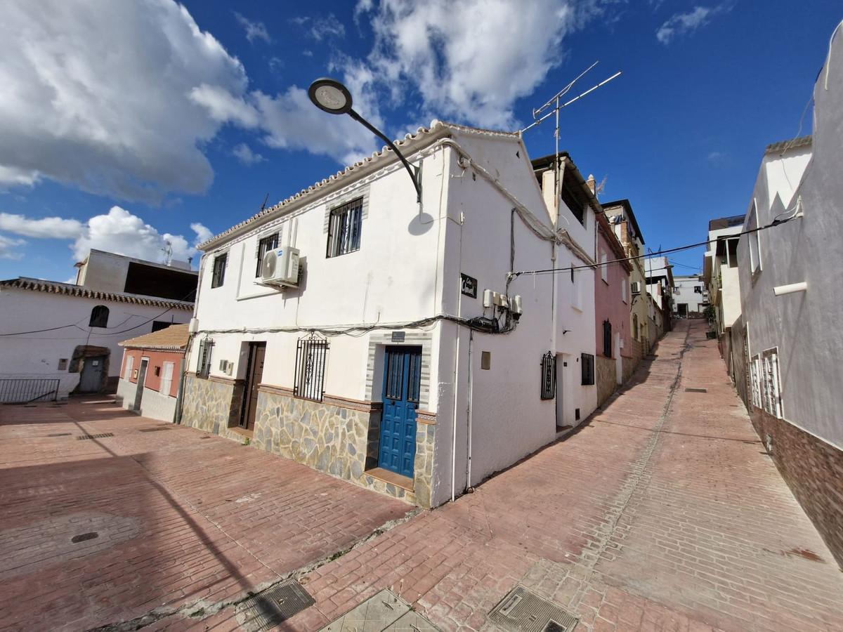 Townhouse Terraced in Coín