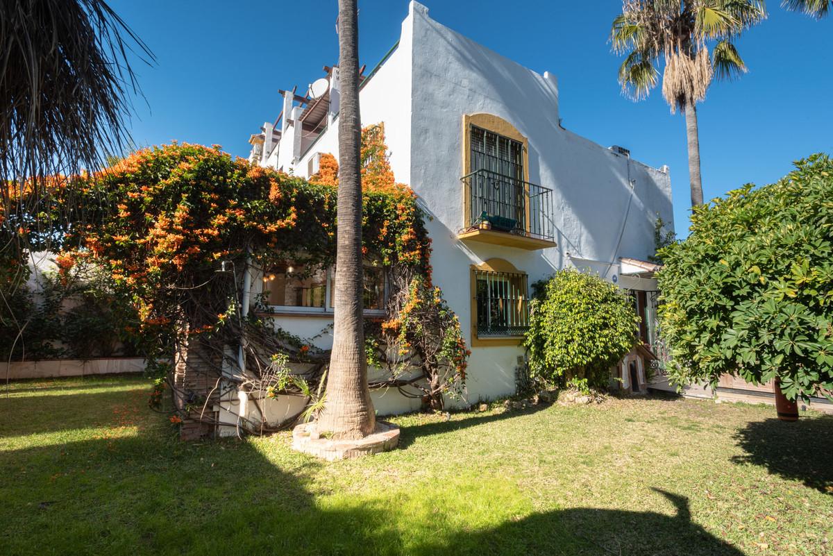 Townhouse Terraced in San Pedro de Alcántara