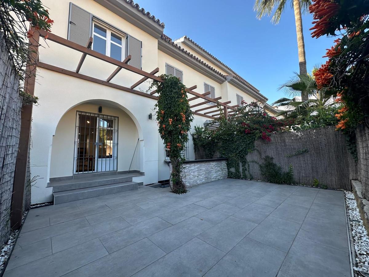 Townhouse Terraced in Marbella