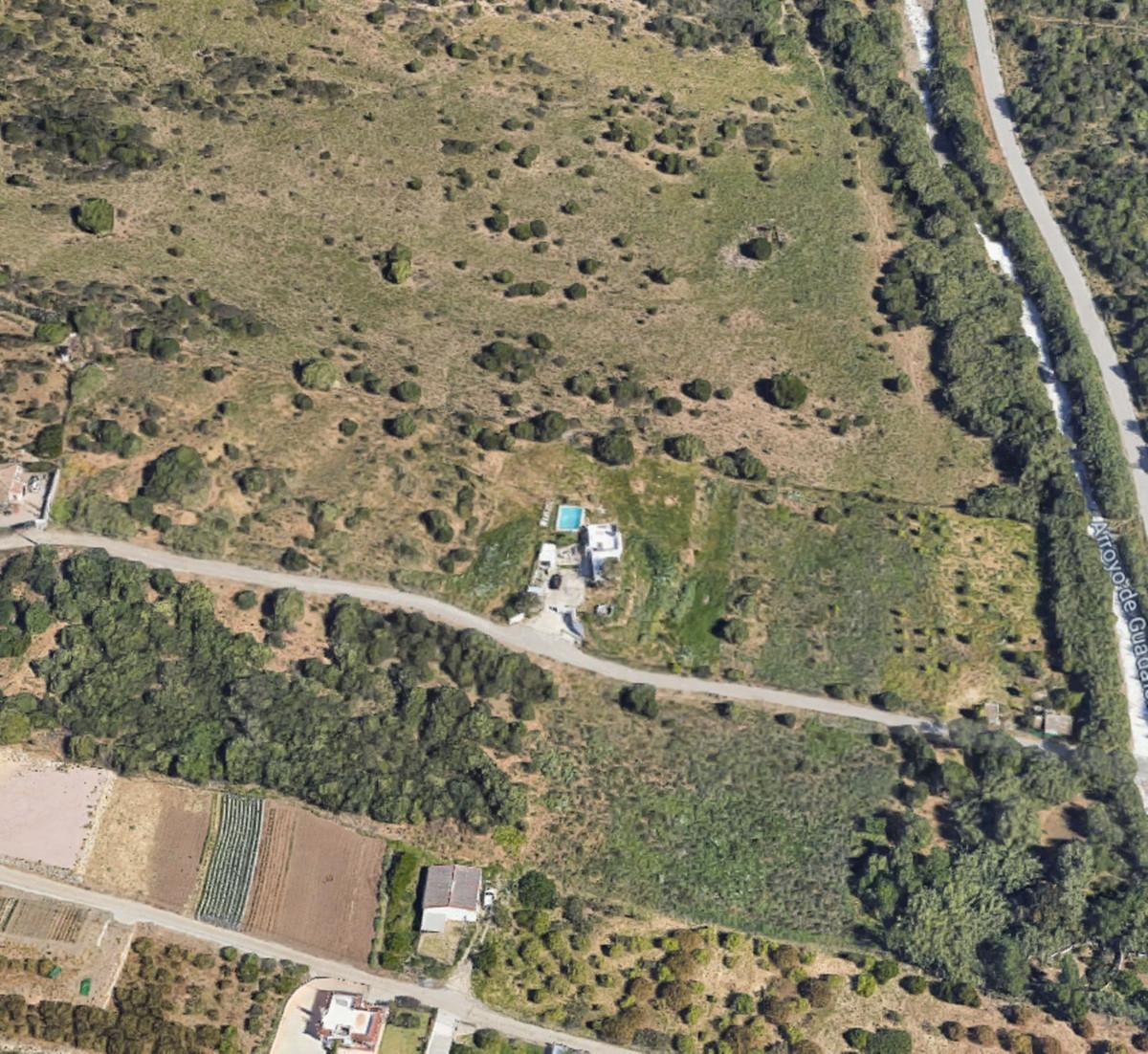 Plot Land in Estepona