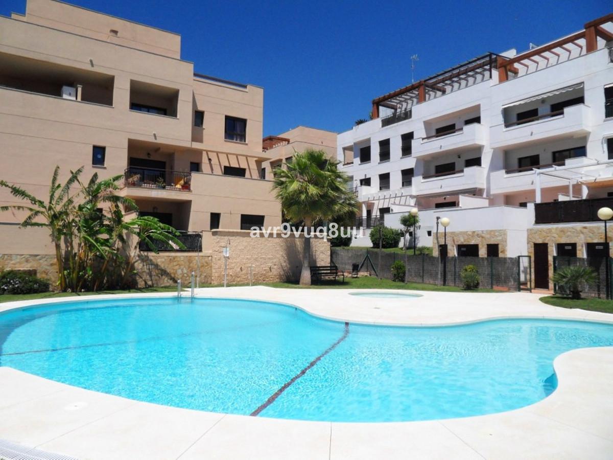 Apartment Middle Floor in La Cala de Mijas