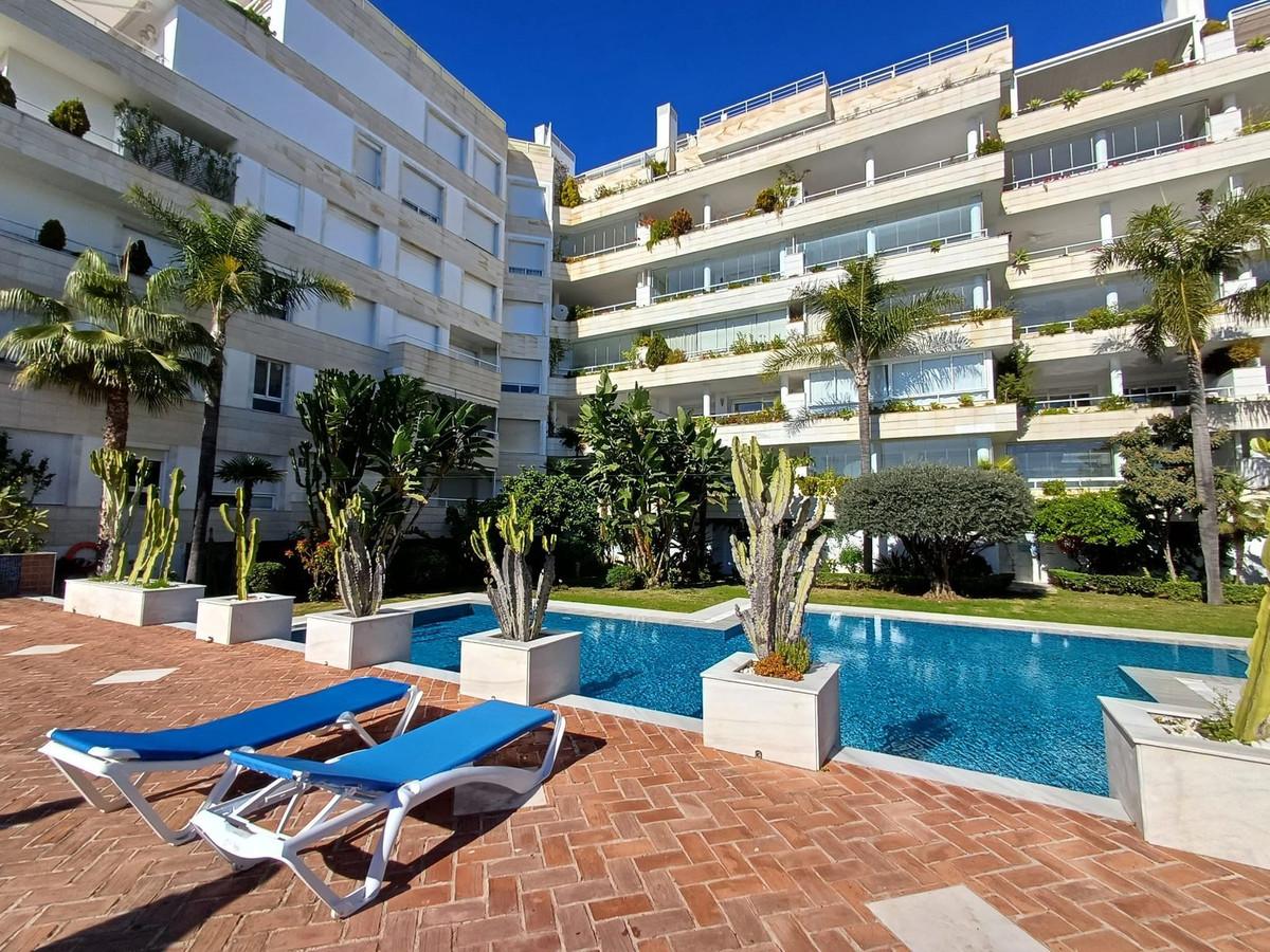 Apartment Middle Floor in Marbella