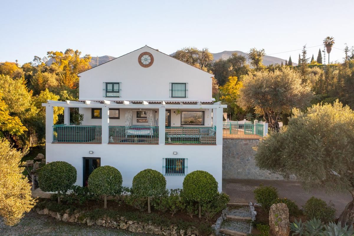 Villa Detached in Alhaurín el Grande