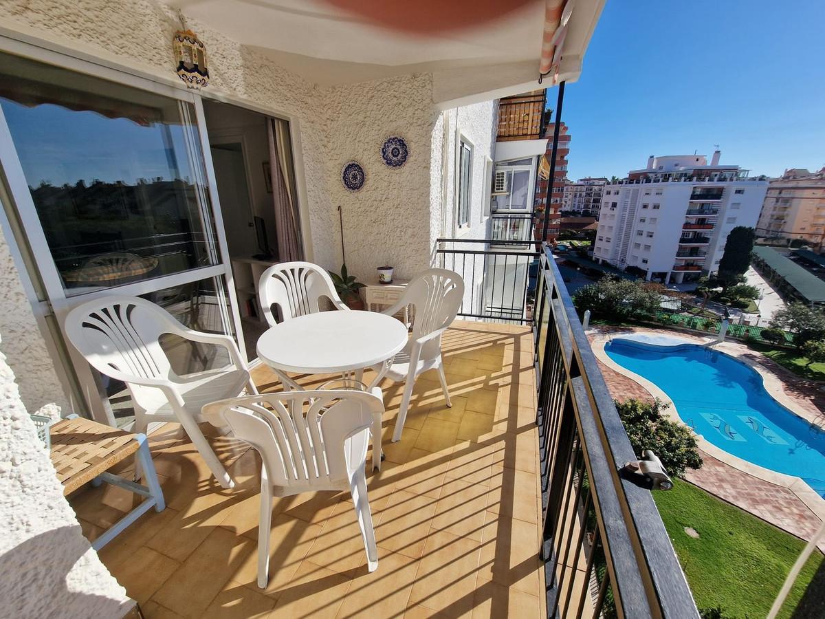 Apartment Middle Floor in Los Boliches