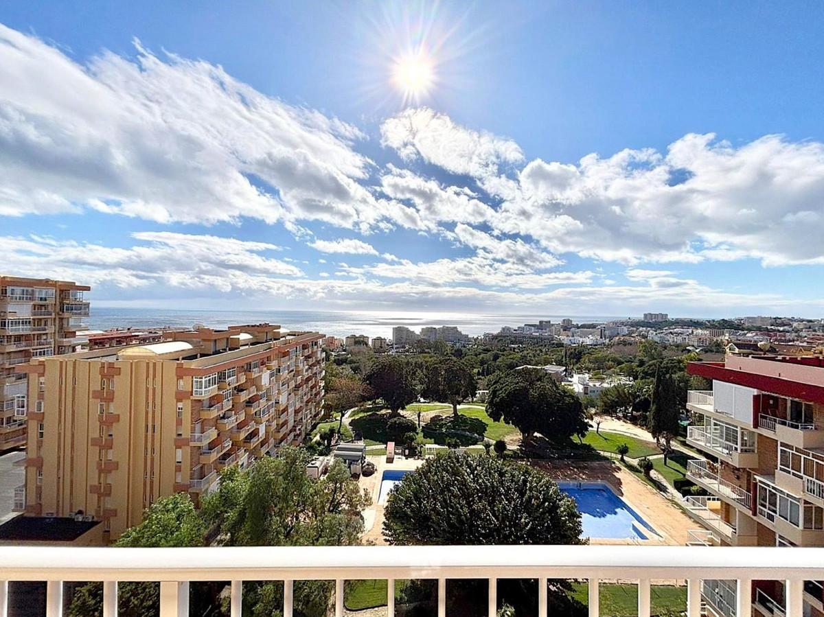 Apartment Penthouse in Arroyo de la Miel