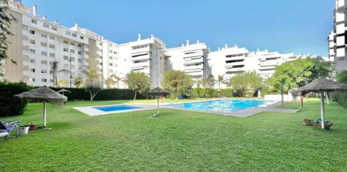 Apartment Middle Floor in Fuengirola