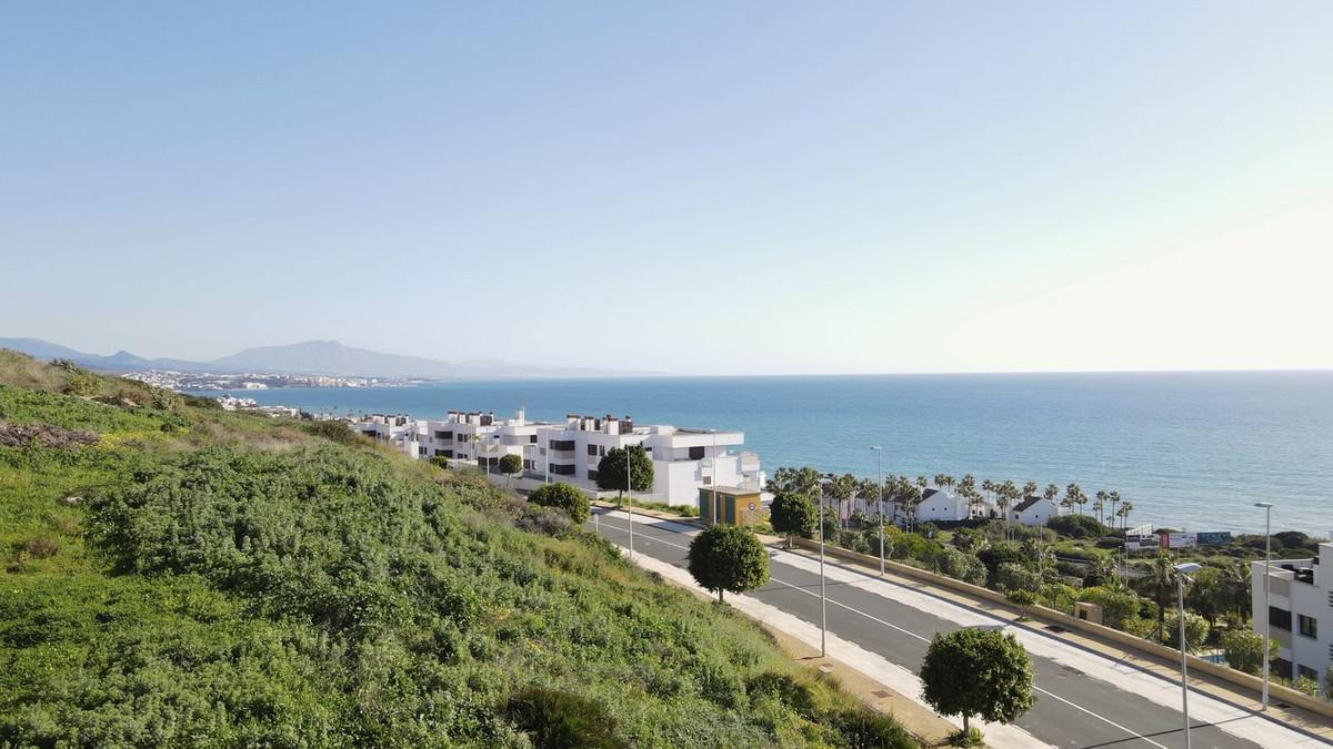 Plot Residential in Casares Playa