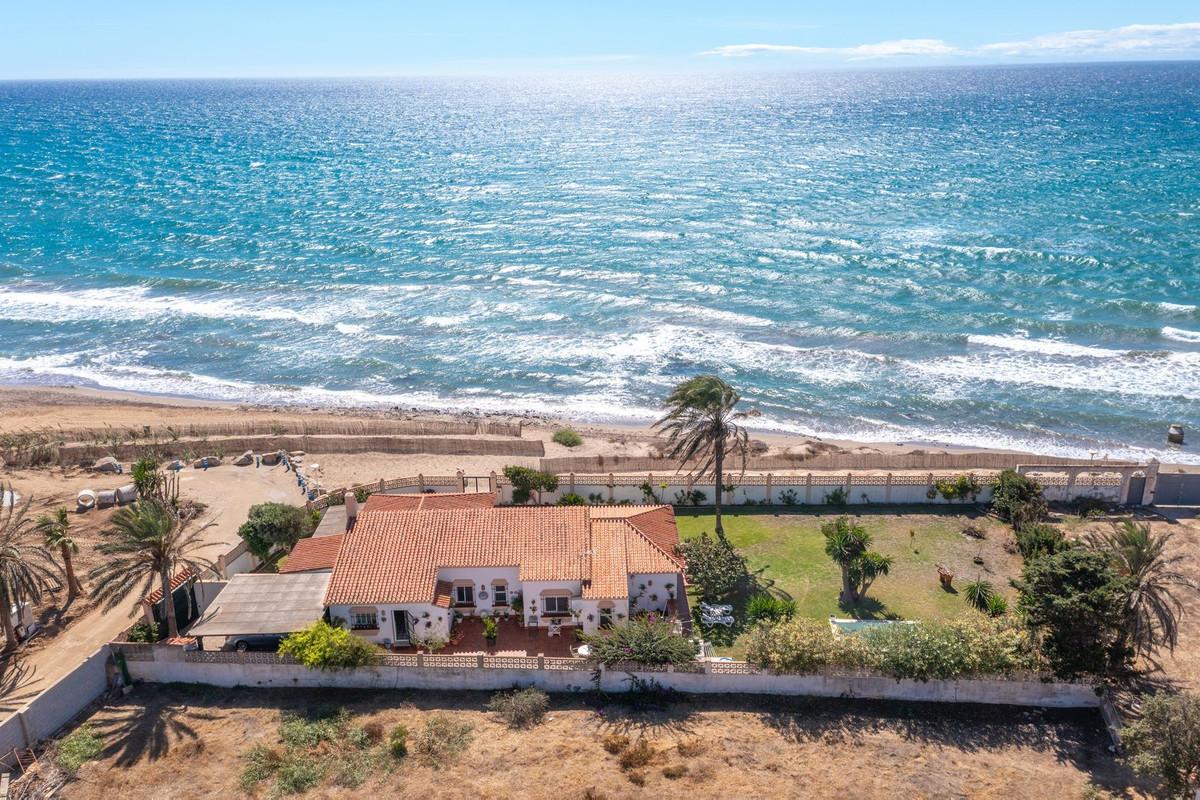 Villa Detached in Marbella