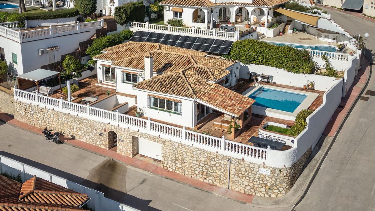 Villa Detached in Benalmadena Pueblo